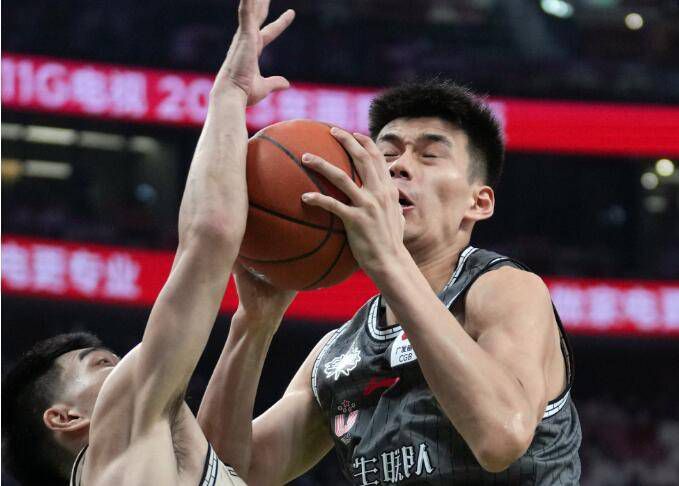 在影片中能够直接见到灵魂的人只有她、亚历山大和伊斯梅尔。